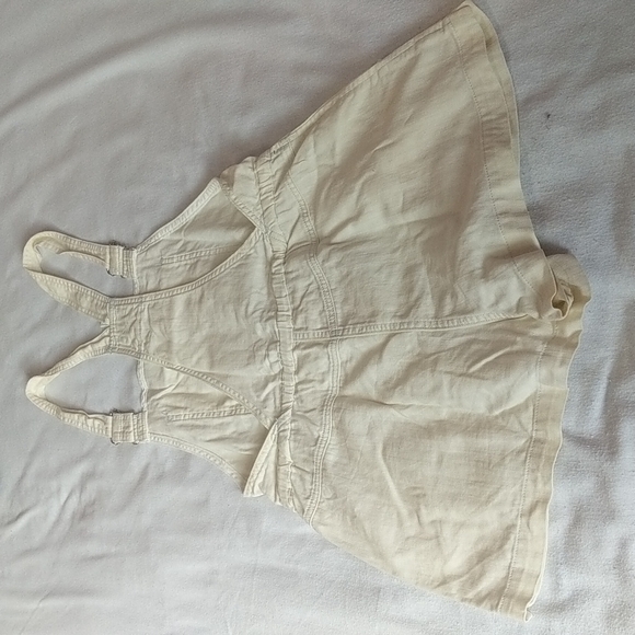Cream short overalls - Picture 2 of 2